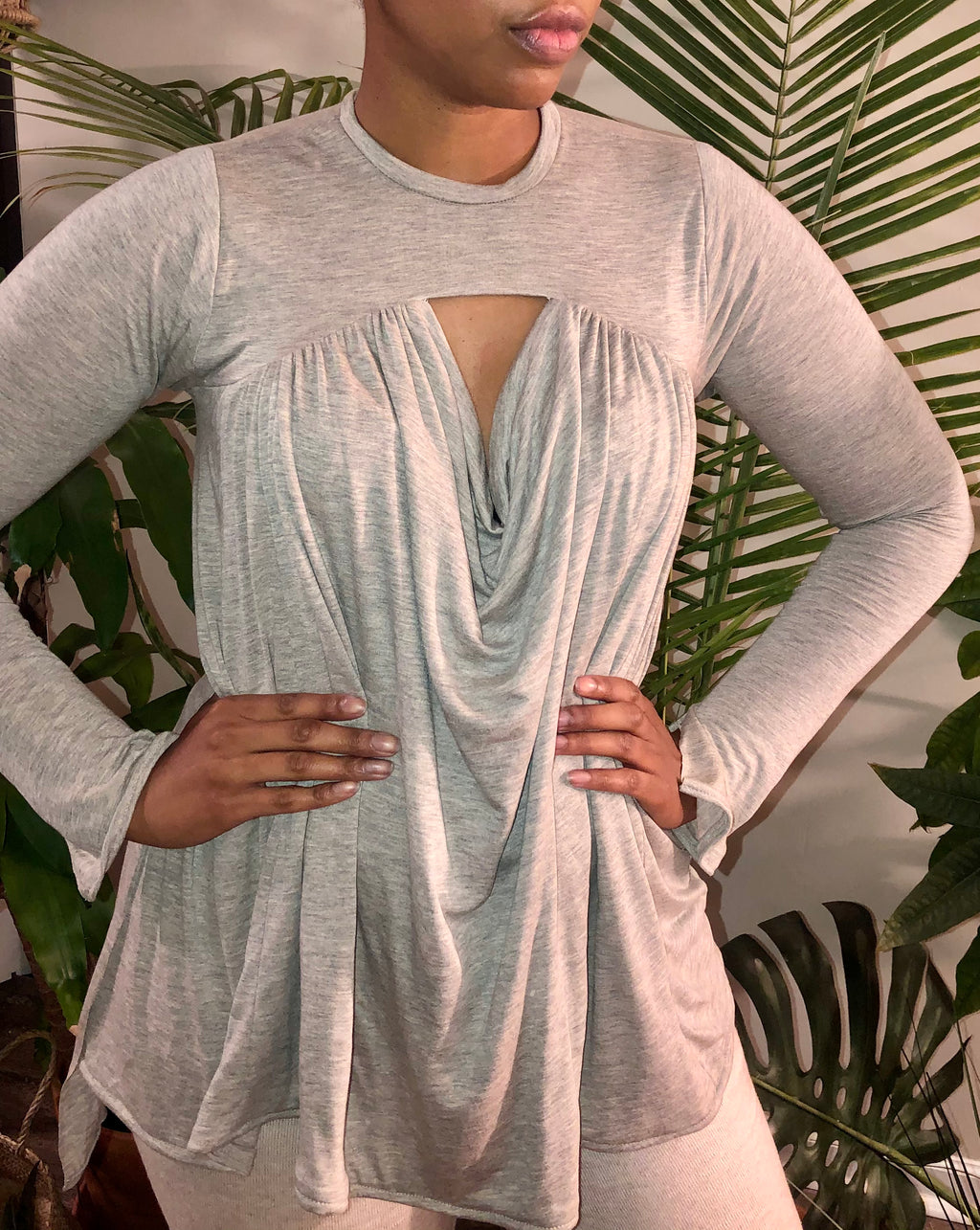 Ebony Set ships by 12/18