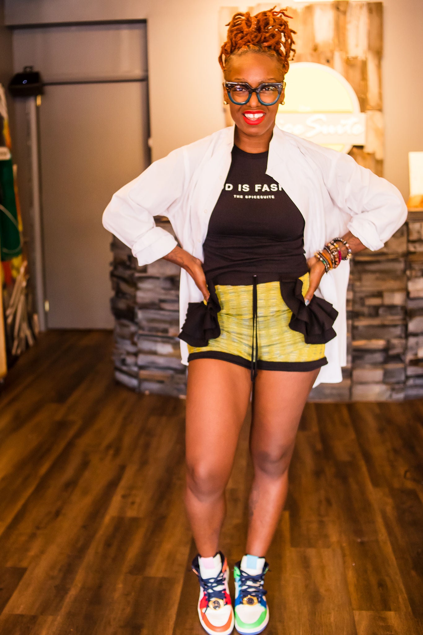 FOOD IS FASHION SHORT