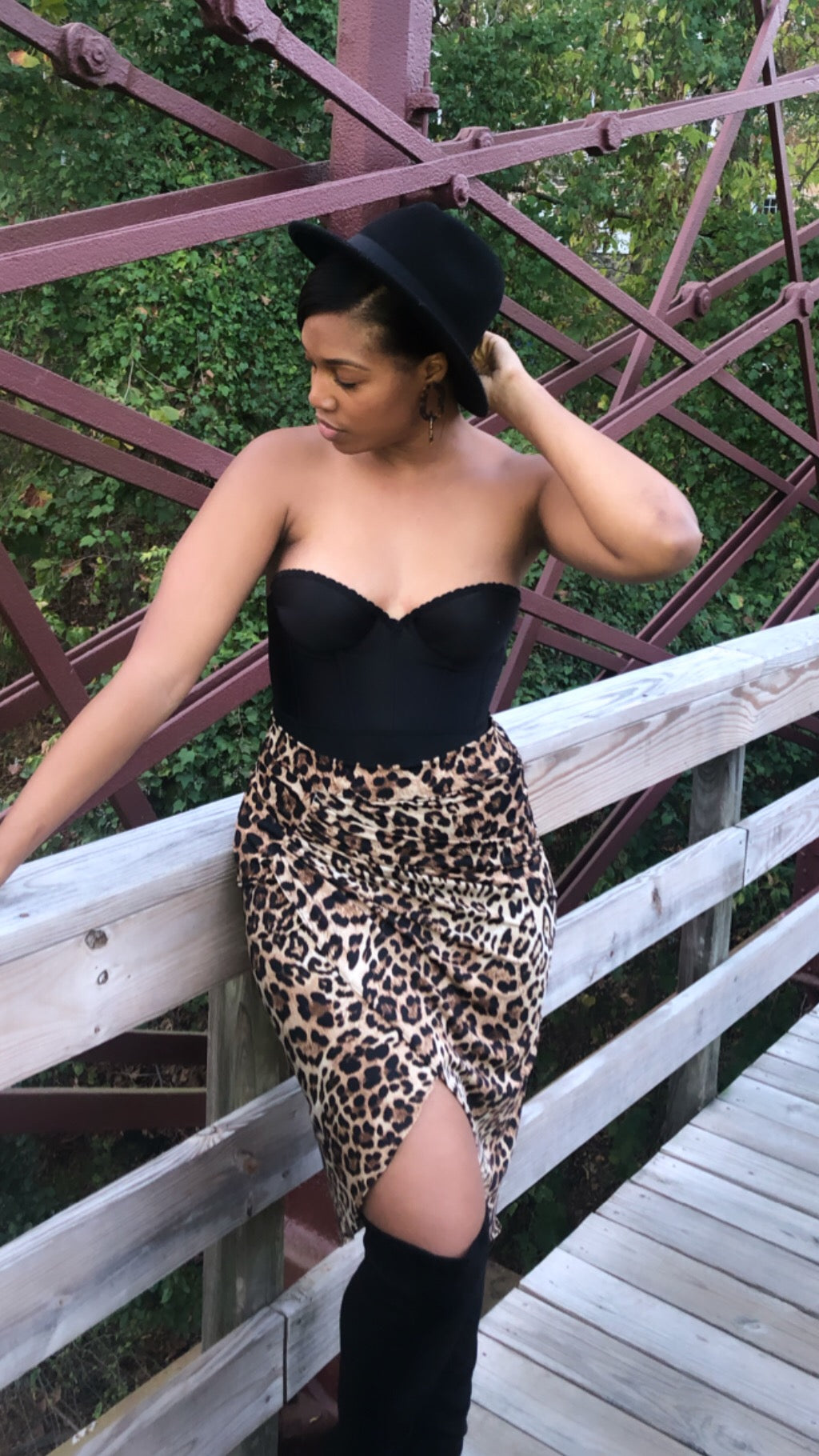 LEPPY SIGNATURE SKIRT